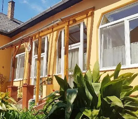 Apartmán Deak 4